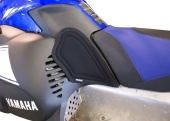 Накладки мягкие на консоль снегохода Yamaha Nytro FX/MTX/RTX 2008-2014 Skinz YMKP400-BK
